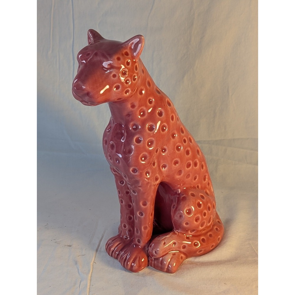 Pink Ceramic Leopard / Cheetah Figurine Glossy Spotted Big Cat Statue DecorSug
